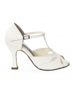 Chaussures blanches en cuir... 2