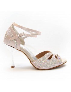 Chaussures satin nude strass